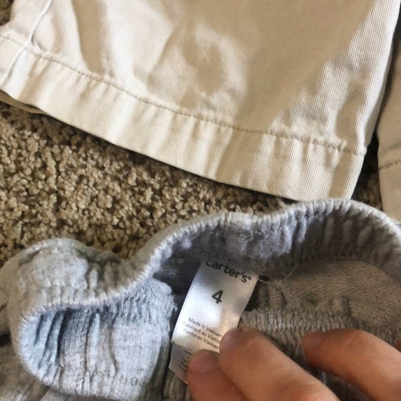 Boys 4T shorts - Picture 2 of 5